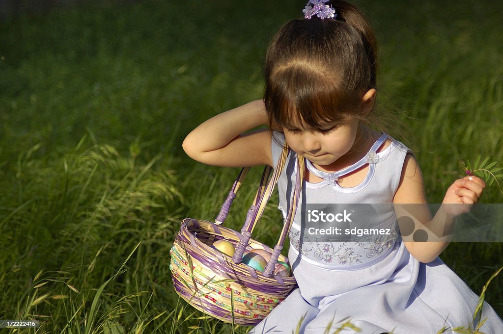 Uovo di Pasqua caccia 1 - Foto stock royalty-free di 2-3 anni