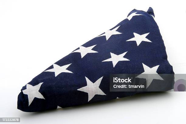 Amerikanische Flagge Gefaltet Stockfoto und mehr Bilder von Amerikanische Flagge - Amerikanische Flagge, Gefaltet, Freisteller – Neutraler Hintergrund