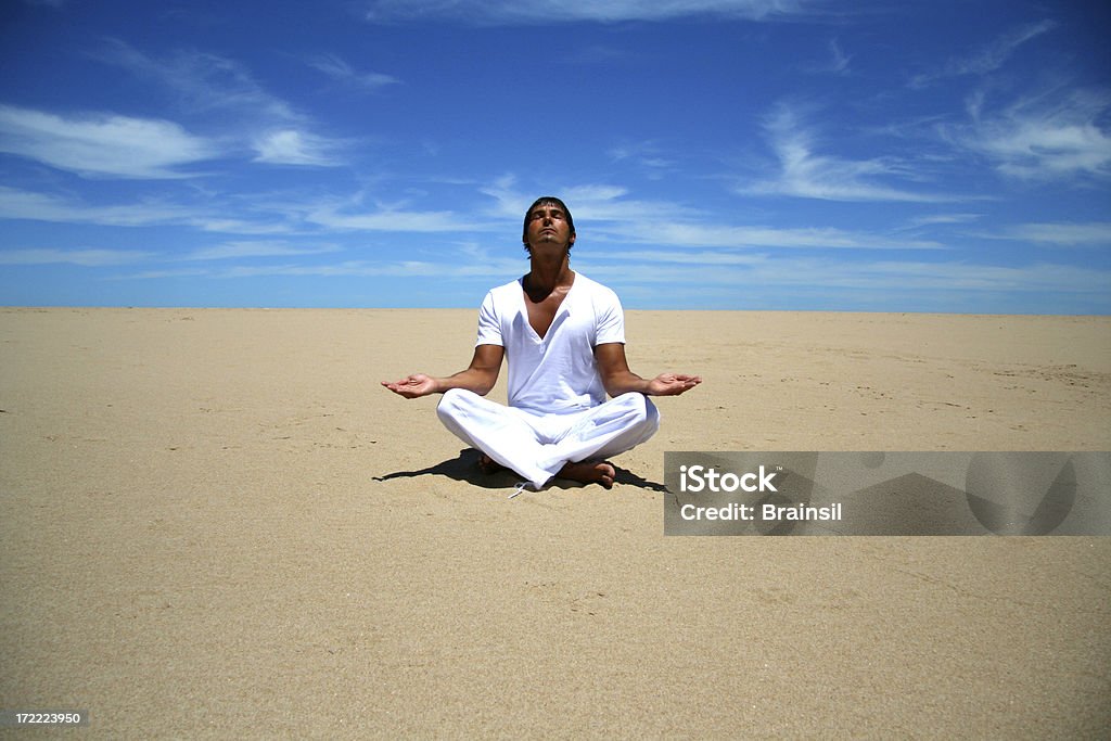 Yoga na praia - Foto de stock de Adulto royalty-free