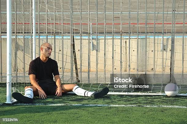 La Fine - Fotografie stock e altre immagini di Tristezza - Tristezza, Portiere - Posizione sportiva, Calciatore