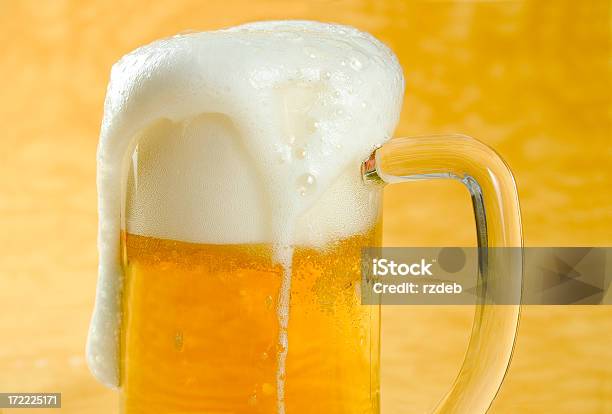 マグフルのビール - ビールのストックフォトや画像を多数ご用意 - ビール, アルコール飲料, パイントグラス
