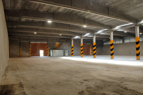 Empty warehouse Empty warehouse exporters stock pictures, royalty-free photos & images