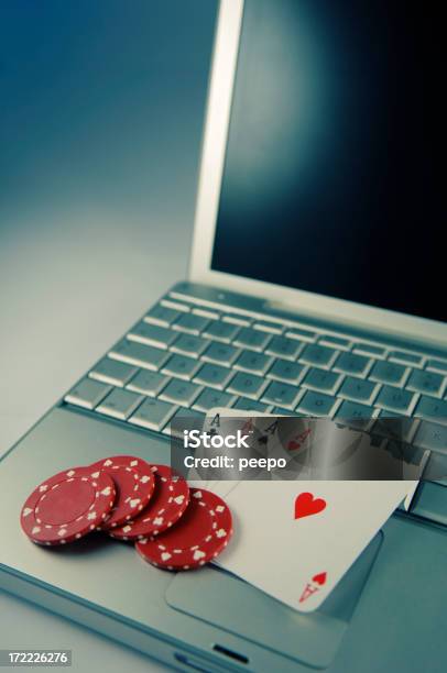 Onlineglücksspiel Stockfoto und mehr Bilder von Ass - Ass, Computer, Computertastatur