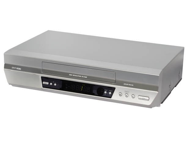 istock HiFi stereo SVHS VCR (clipping path), isolated on white background 172229100