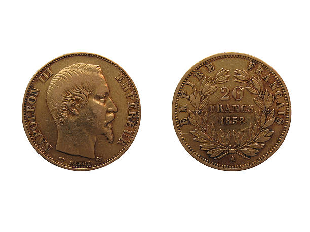 francuski złote monety (z izolacją - france currency macro french coin zdjęcia i obrazy z banku zdjęć