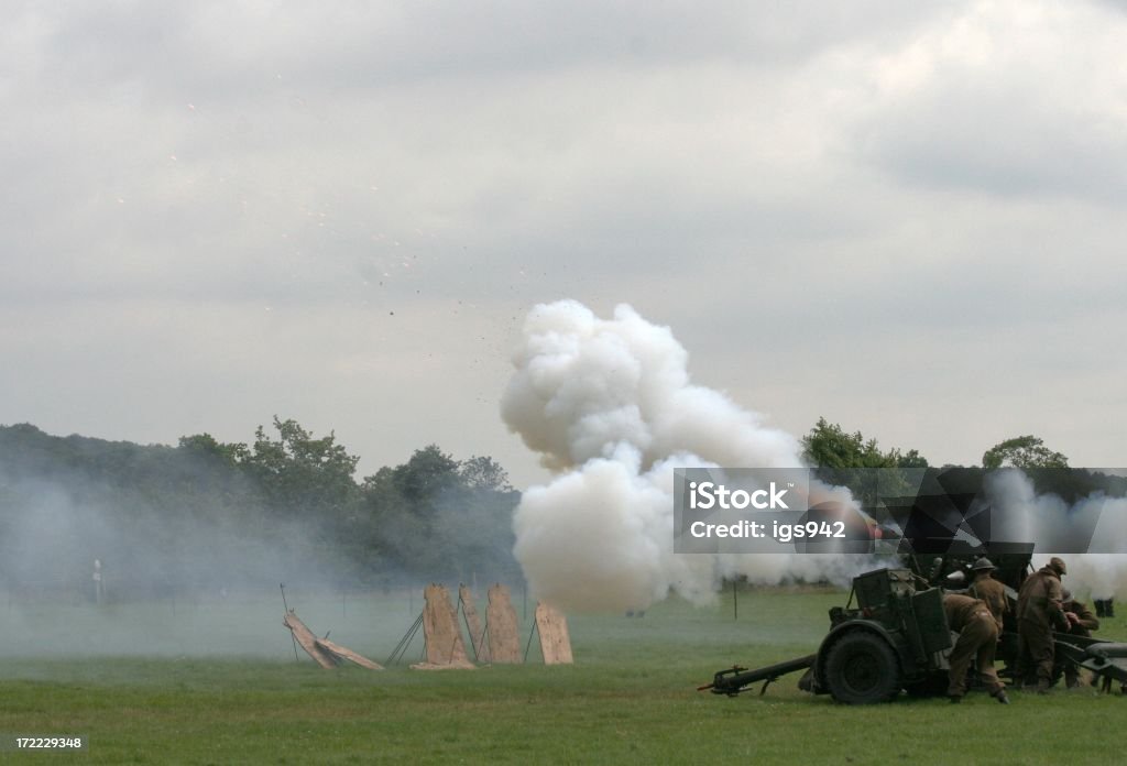 Pistola campo della seconda guerra mondiale - Foto stock royalty-free di Arma da fuoco