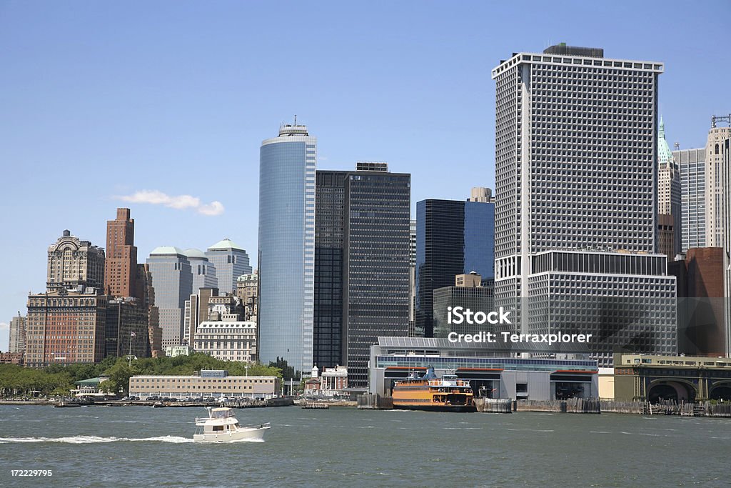 Barco na frente do horizonte de Nova Iorque - Royalty-free América do Norte Foto de stock