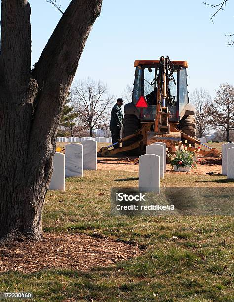 그레이브 Diggers 무덤 파는 사람에 대한 스톡 사진 및 기타 이미지 - 무덤 파는 사람, 무덤-묘지, 알링턴 국립 묘지