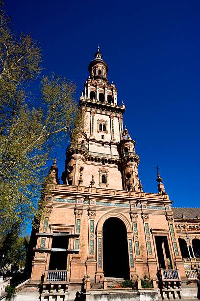 플라자 드 에스파냐 - plaza de espana seville victorian architecture architectural styles 뉴스 사진 이미지