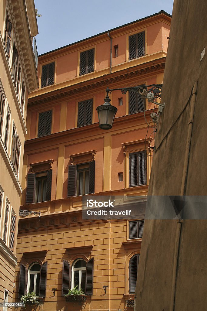 Прогулка в Риме - Стоковые фото Архитектурный элемент роялти-фри