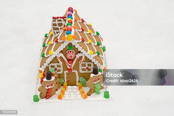 Gingerbread House Stockfoto und mehr Bilder von Bunt - Farbton - Bunt - Farbton, Dekoration, Feiertag