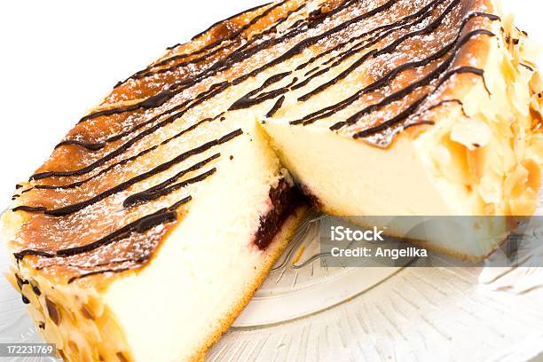 チーズケーキ - アーモンドのストックフォトや画像を多数ご用意 - アーモンド, カットアウト, クローズアップ
