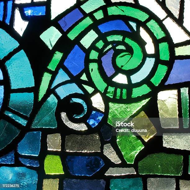 Stained Glass Окна — стоковые фотографии и другие картинки Мозаика - Мозаика, Окно, Цветное стекло