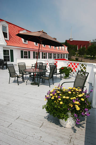 istock Hotel Terrace in Tadoussac 172237297