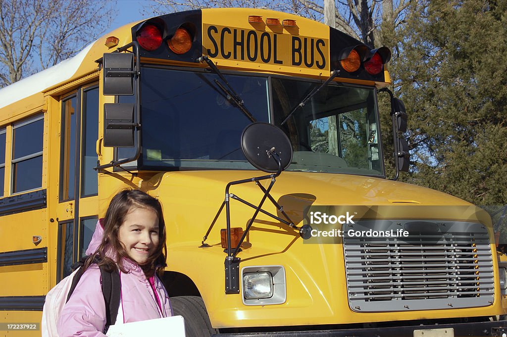 Mädchen in der Schulbus - Lizenzfrei Bildung Stock-Foto