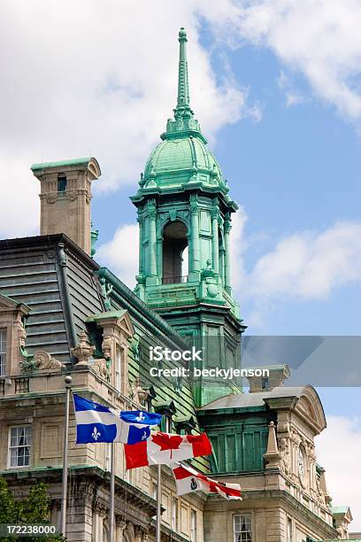 Hotel De Ville Em Montreal - Fotografias de stock e mais imagens de Câmara Municipal de Montreal - Câmara Municipal de Montreal, Antigo, Arquitetura