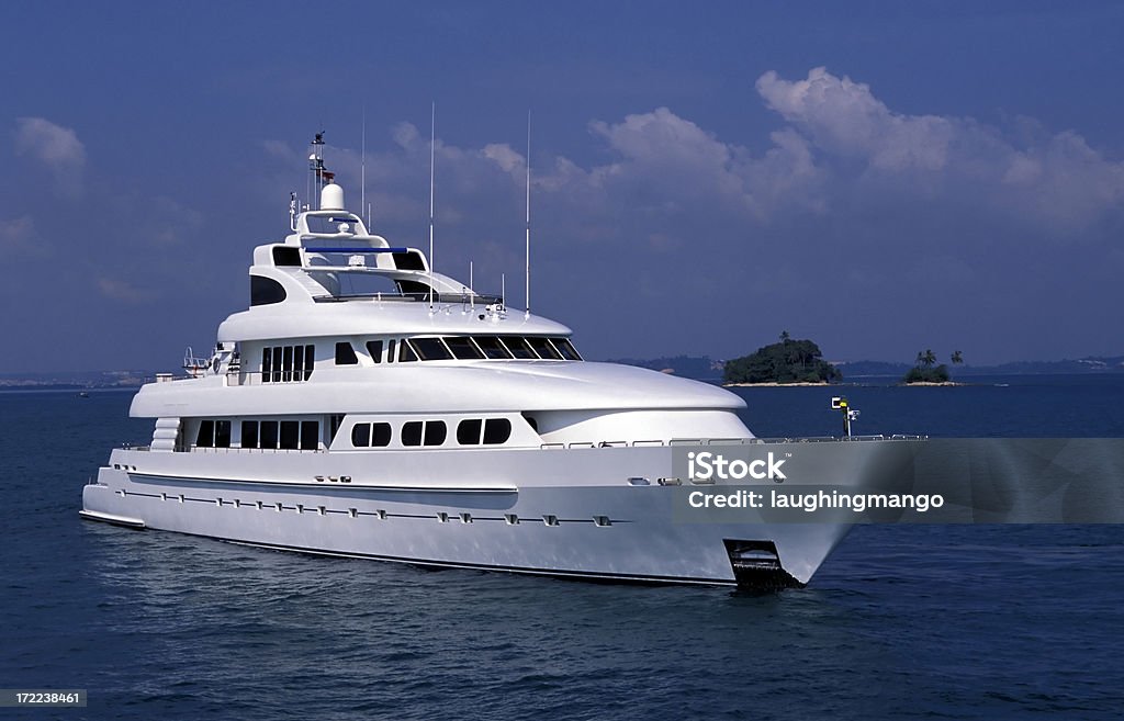 motor yacht de luxe - Photo de Voilier à moteur libre de droits