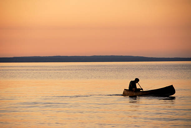 istock Canoe on the Lake 172238786