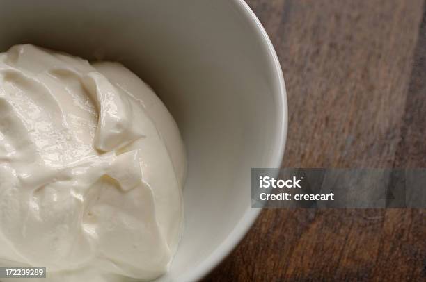 Schüssel Mit Natürlicher Joghurt Stockfoto und mehr Bilder von Einfachheit - Einfachheit, Joghurt, Ansicht aus erhöhter Perspektive