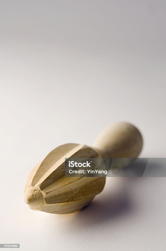 Utensili da cucina in legno Spremiagrumi Vt - Foto stock royalty-free di Attrezzatura domestica