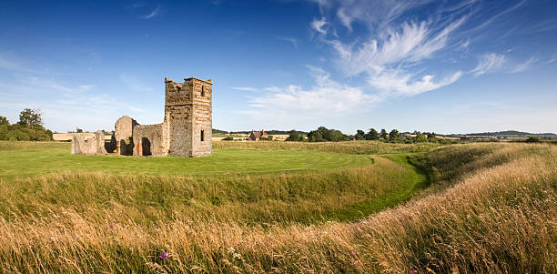 церковь knowlton, дорсет - knowlton church стоковые фото и изображения