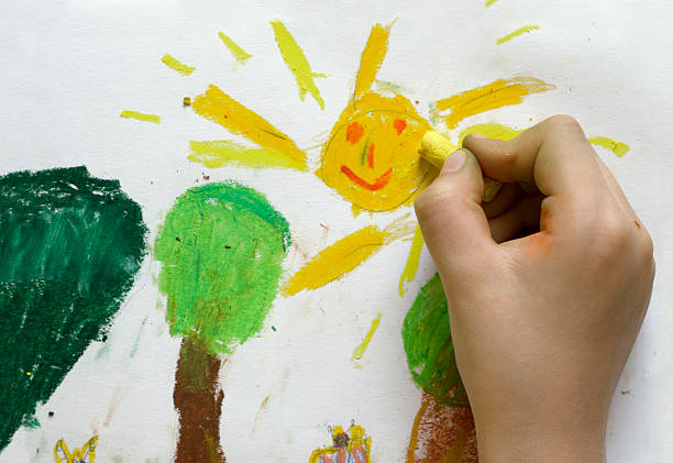crianças desenho de primavera - child art childs drawing painted image imagens e fotografias de stock