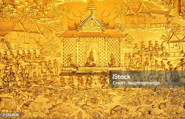 Wat Mai Suwannaphumaham Luang Phabang Laos - Fotografias de stock e mais imagens de Admirar a Vista - Admirar a Vista, Arquitetura, Arte