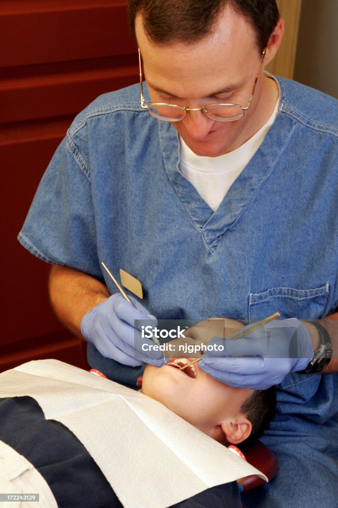 Crianças de Dentista - Foto de stock de Adulto royalty-free