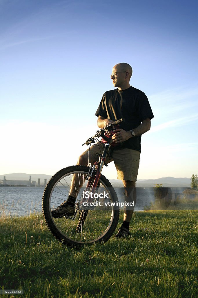 Bicicletta in città di Quebec - Foto stock royalty-free di Acqua