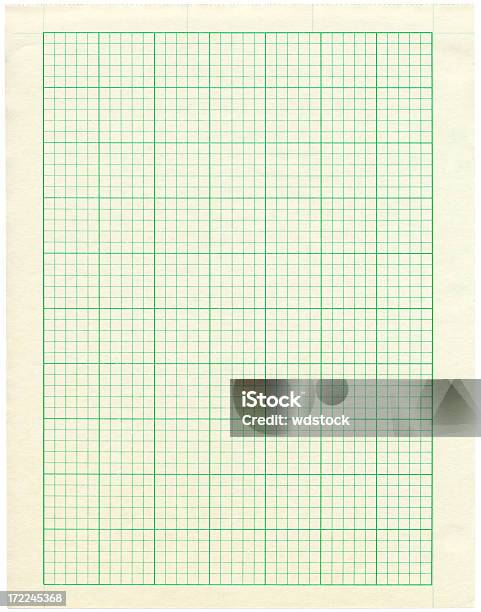 Grelha Verde Papel De Gráfico Isolado A Branco - Fotografias de stock e mais imagens de Papel Quadriculado - Papel Quadriculado, Cor verde, Caderno de notas