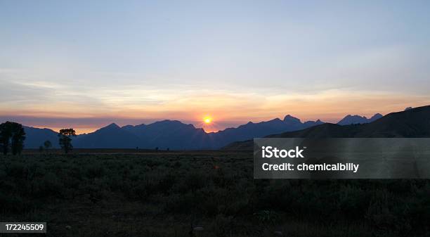 Tetons Słońca - zdjęcia stockowe i więcej obrazów Góra - Góra, Noc, Pasmo górskie Teton