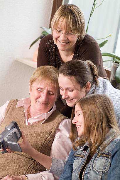 бабушка series - family mothers day generation gap discussion стоковые фото и изображения