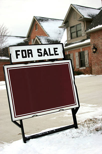 istock House For Sale In Winter Vertical 172245998