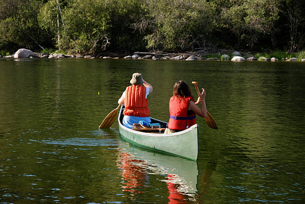 pustynia paddle, yellowknife - yellowknife zdjęcia i obrazy z banku zdjęć