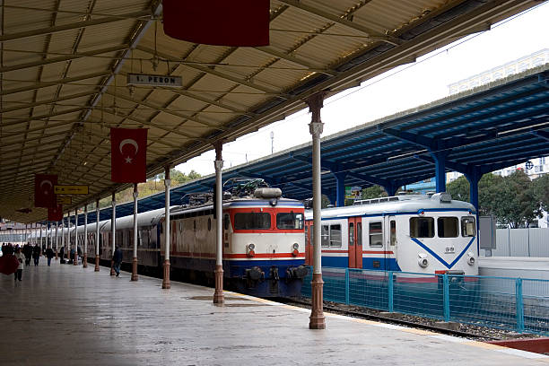 stambuł sirkeci railway station - sirkeci zdjęcia i obrazy z banku zdjęć