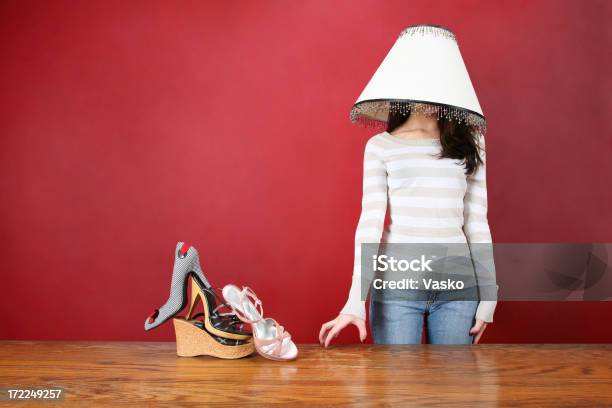 Schuh Stalker Stockfoto und mehr Bilder von Elektrische Lampe - Elektrische Lampe, Humor, Kostümierung