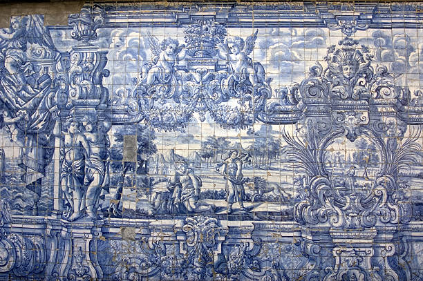 istock Old Tiles detail 172250427