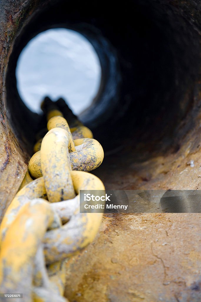 Якорная цепь на океан - Стоковые фото Абстрактный роялти-фри