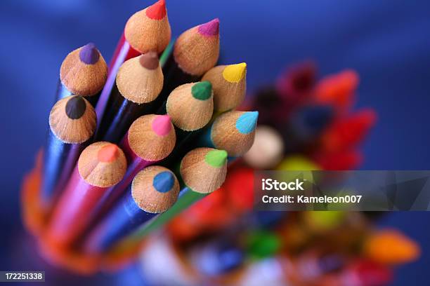 Photo libre de droit de Crayons De Couleur banque d'images et plus d'images libres de droit de Arc en ciel - Arc en ciel, Art, Art et Artisanat
