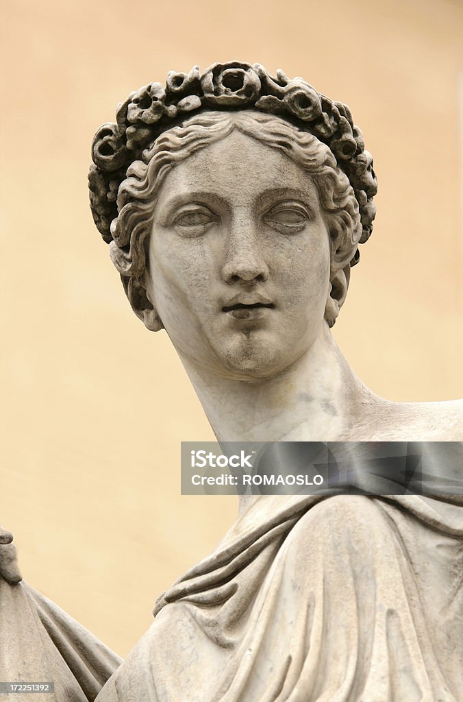 Neo-Classical Skulptur eines Frauen, Rom, Italien - Lizenzfrei Statue Stock-Foto