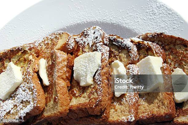 Toast Alla Francese - Fotografie stock e altre immagini di Alimentazione non salutare - Alimentazione non salutare, Bianco, Burro