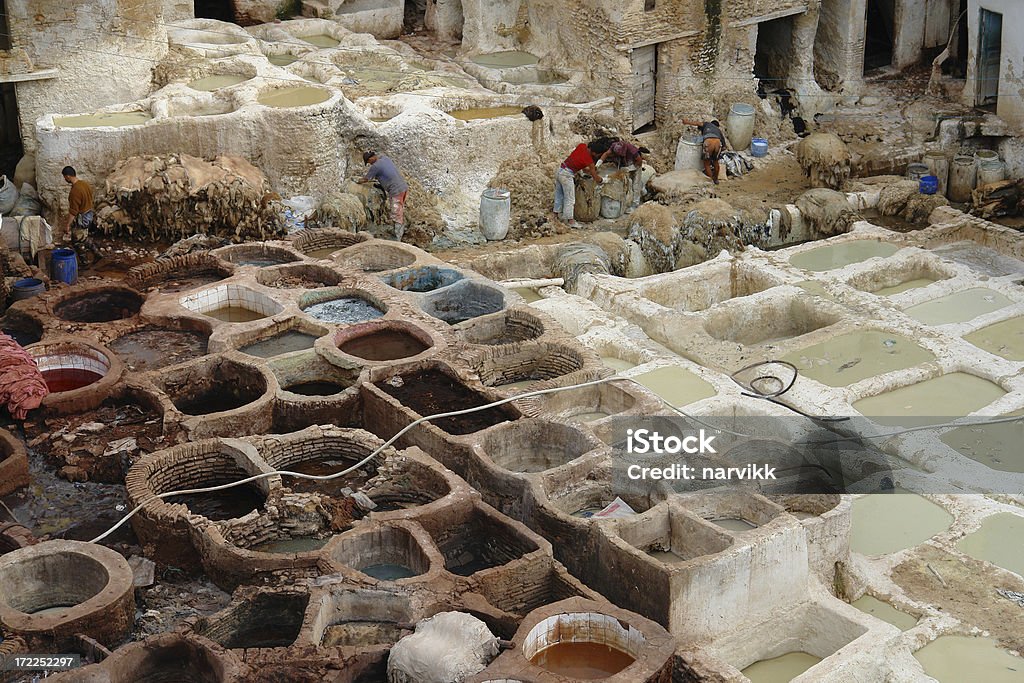 Kuriose mittelalterlichen Gerberei in Fes, Marokko - Lizenzfrei Afrika Stock-Foto