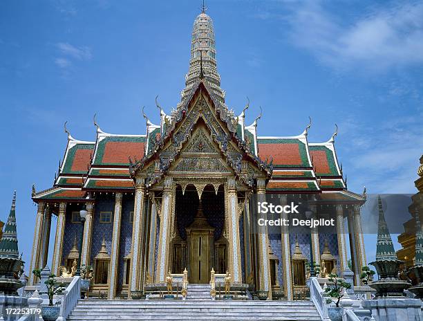 Photo libre de droit de Le Grand Palais À Bangkok Thaïlande banque d'images et plus d'images libres de droit de Asie - Asie, Bangkok, Bleu