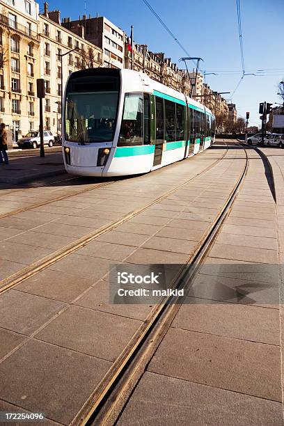 Oberfläche Der Metro Stockfoto und mehr Bilder von Straßenbahn - Straßenbahn, Paris, Bahngleis