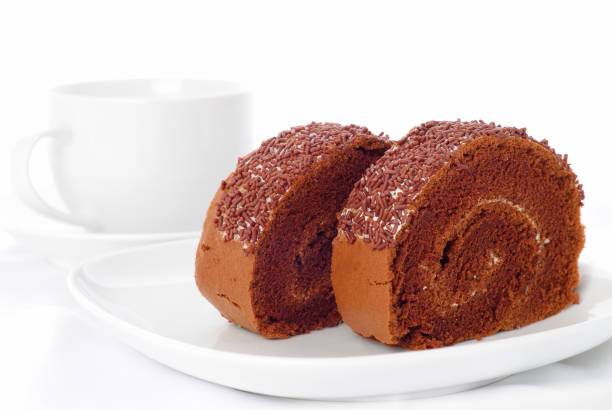 istock Slices of chocolate cake 172254155