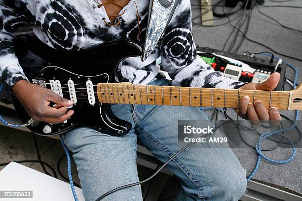 Guitarra Funky Músico - Fotografias de stock e mais imagens de Estúdio de Gravação - Estúdio de Gravação, Adolescente, Origem Africana