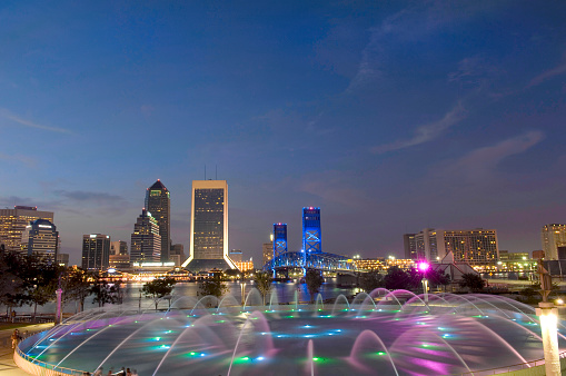 Jacksonville Florida skyline with city park fountain in foreground