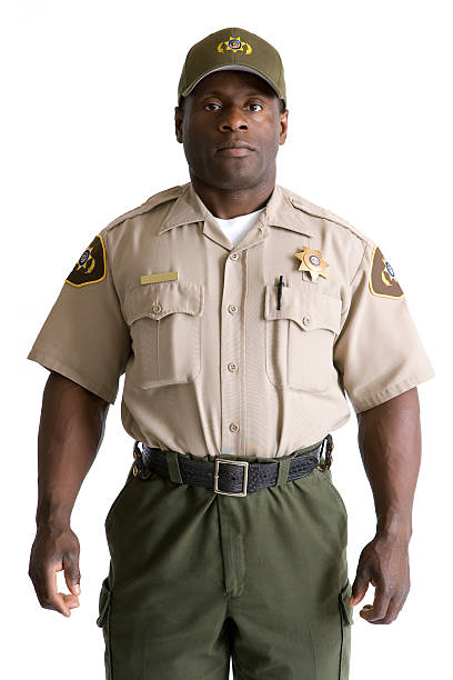 retrato aislado-afroamericana law enforcement ejecutivo - sheriffs deputy fotografías e imágenes de stock
