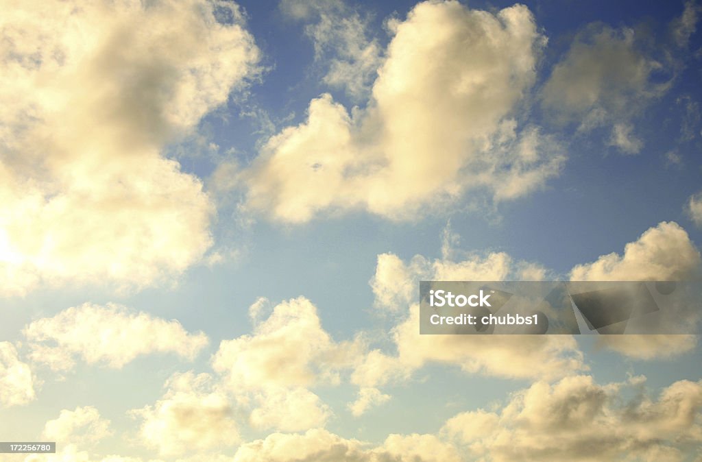 El cielo al anochecer - Foto de stock de Aire libre libre de derechos
