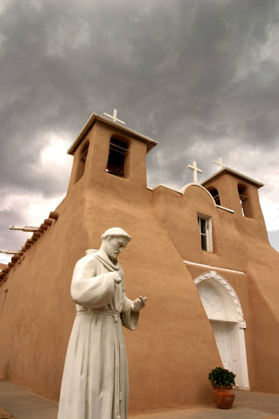 istock Saint Francis of Assysis 172257899